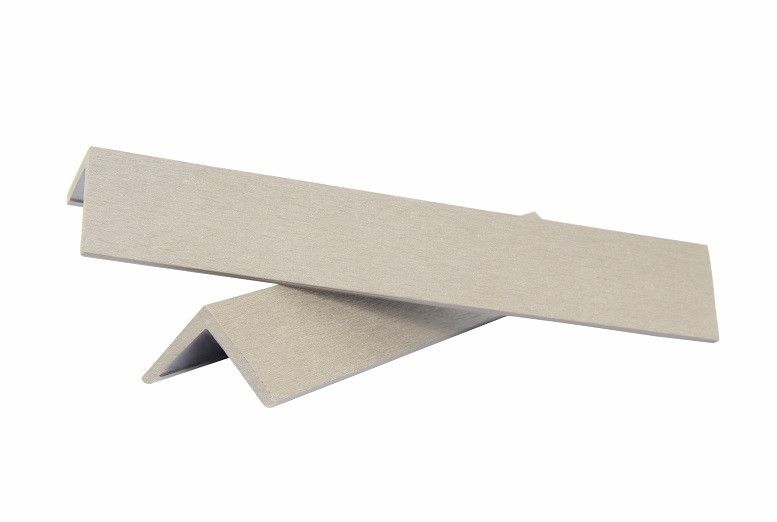 Завершающий уголок DПК шлифованный SINGARAJA в белом цвете купить в Анапе