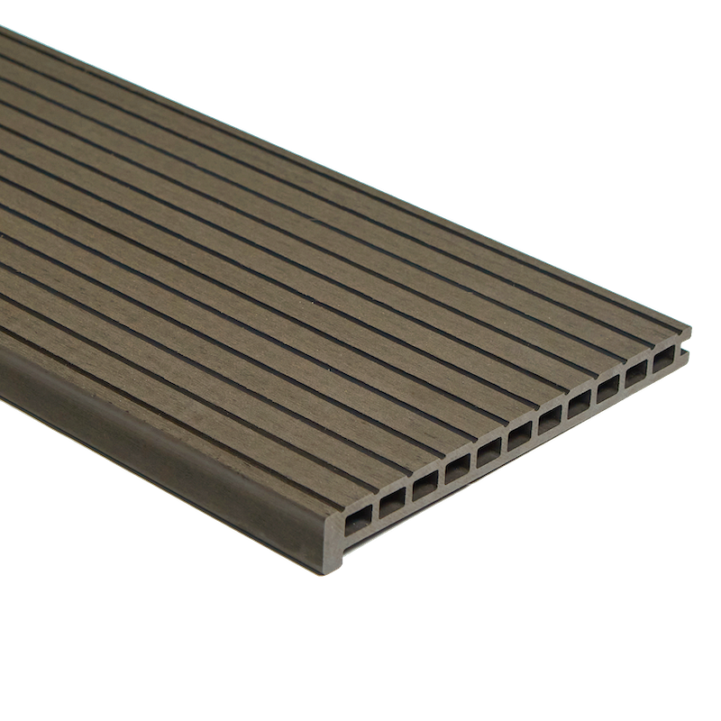 Ступень из ДПК CM Stair Венте. купить в Анапе