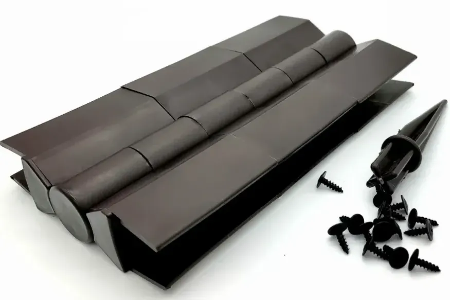 Угол поворотный из пластика для доски 300х30 мм Holzhof (угол от 60° до 300°) Коричневого цвета купить в Анапе